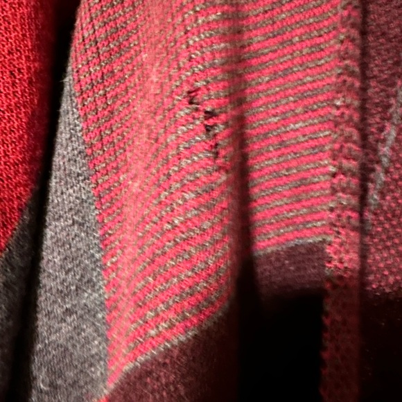 Lululemon - Picture 3 of 5